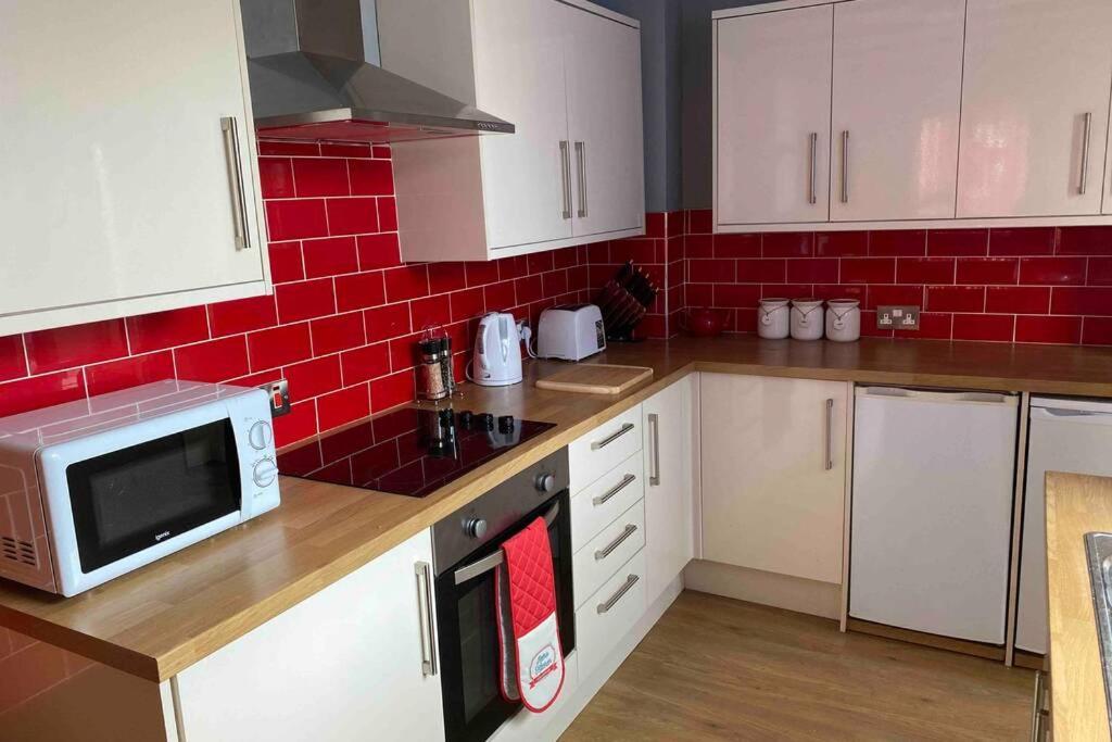 Sited In Lytham, Not Moss Side, Meadow Hse, Entire Hse, Sleeps 6 Apartment Moss Side  Luaran gambar